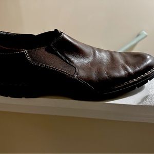 Cole Haan (nike air sole) size 14